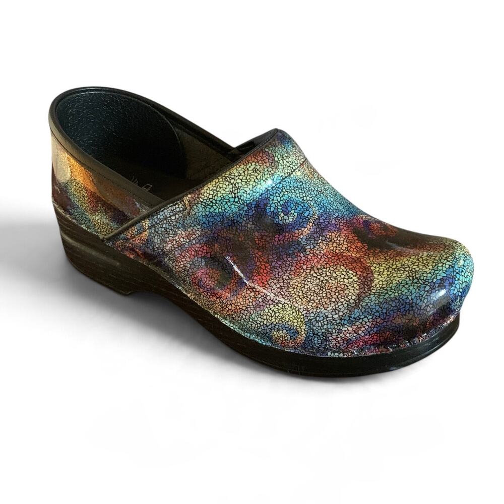 Dansko Professional Clogs Size 38 Multi Mosaic Iridescent Patent Leather Nursing